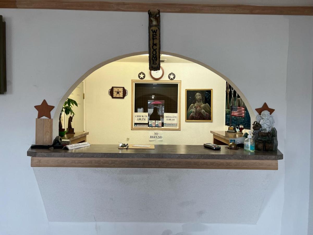 Budget Inn & Suites Freer Esterno foto